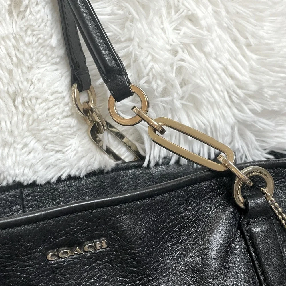 Vintage ❤️ Coach Soft Pebbled Leather Black & Gold Classic Shoulder Tote Bag EUC - Picture 5 of 14